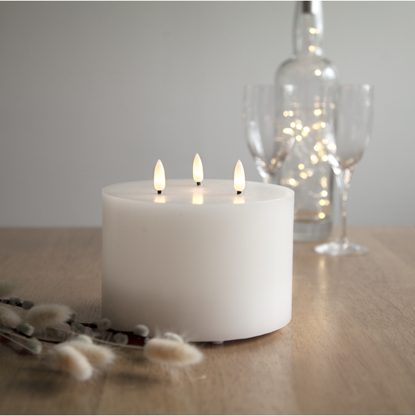 LED Pillar Candle Flamme