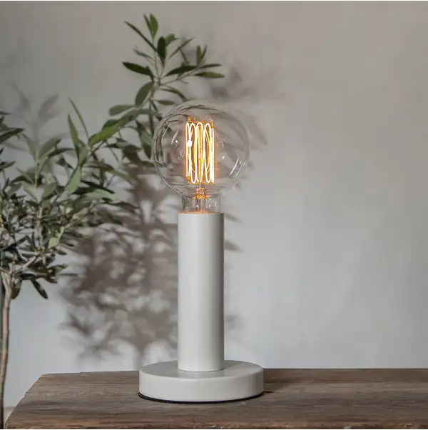LED-lampa E27 Glob 95 Decoled Grace Clear