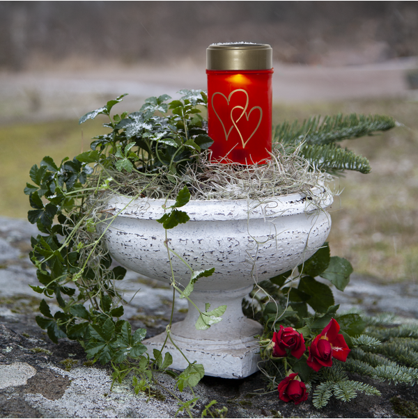 Solar Memorial Candle Hearty