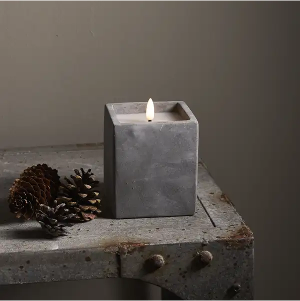 LED Stumpenkerze Flamme Cem