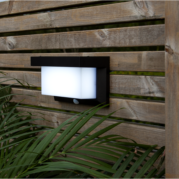 Solar Wall Lantern Valla