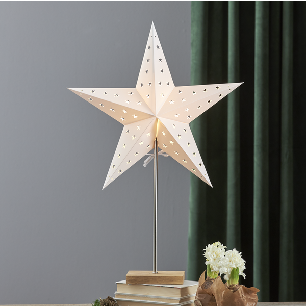 Star on Base Leo