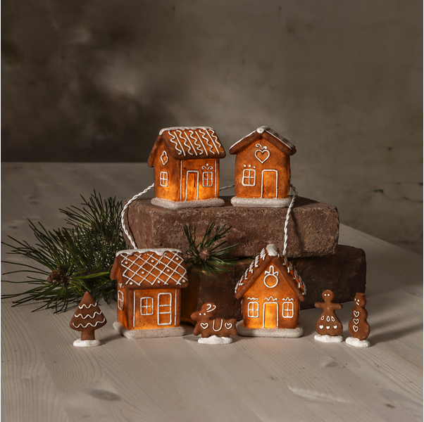 Decorative scenery Gingerville
