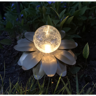 Solar Decoration Lilly