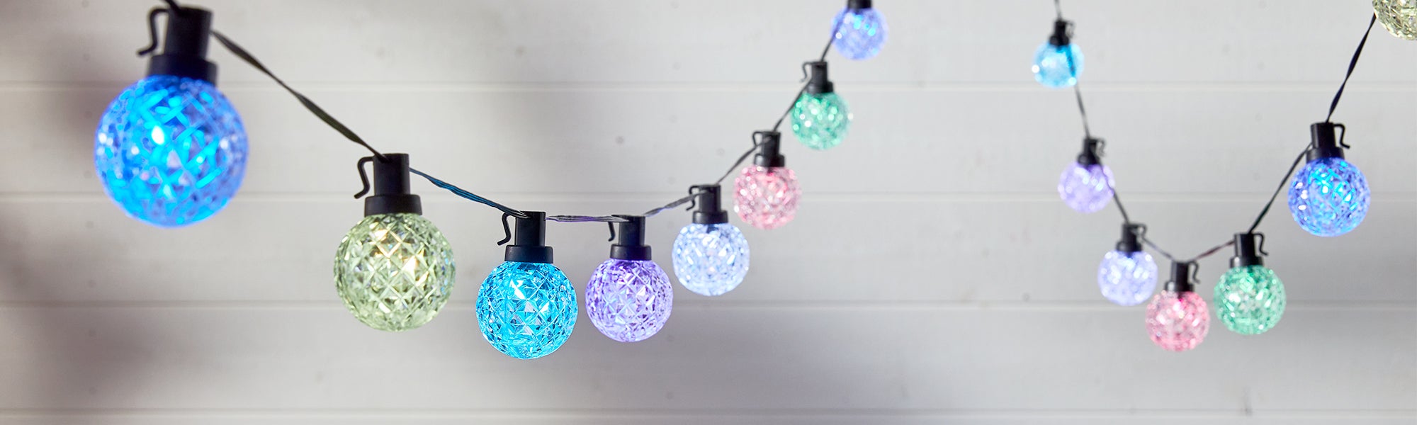 Party Light Chains