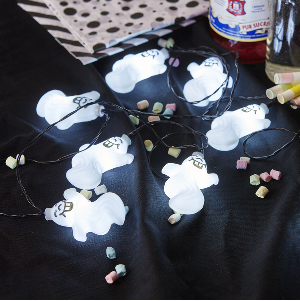 Light Chain Halloween